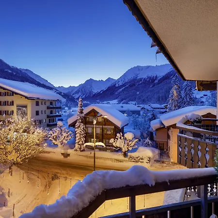 מלון Piz Buin 4*